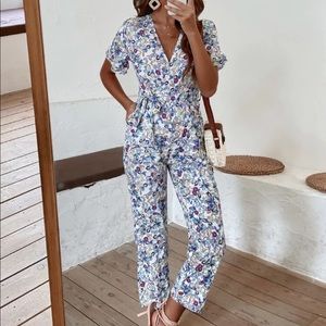Floral Jumpsuit!
